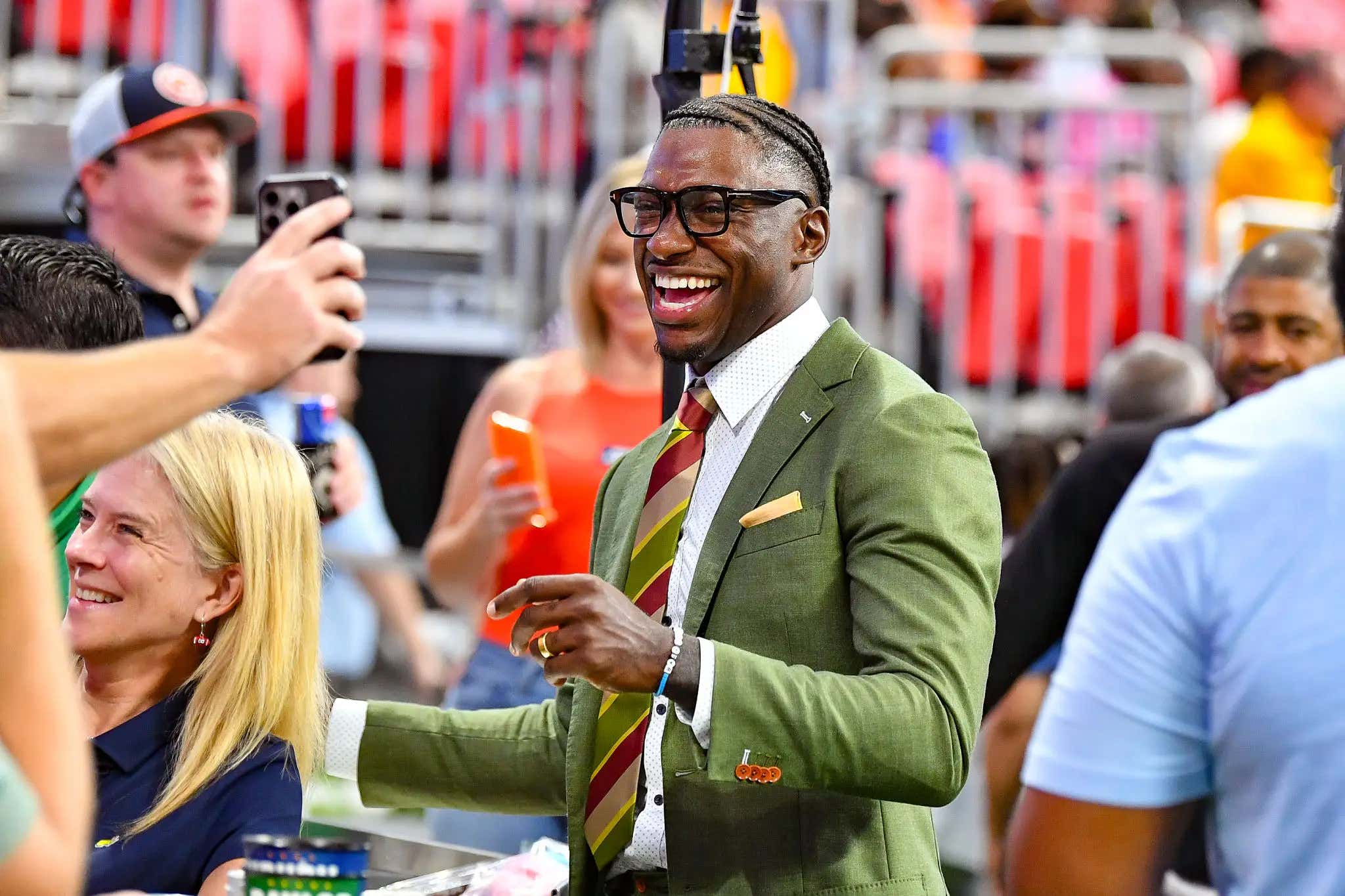 Robert Griffin III Wants To Know Why Guys Like Robert Griffin III Aren't Playing for the Falcons Right Now