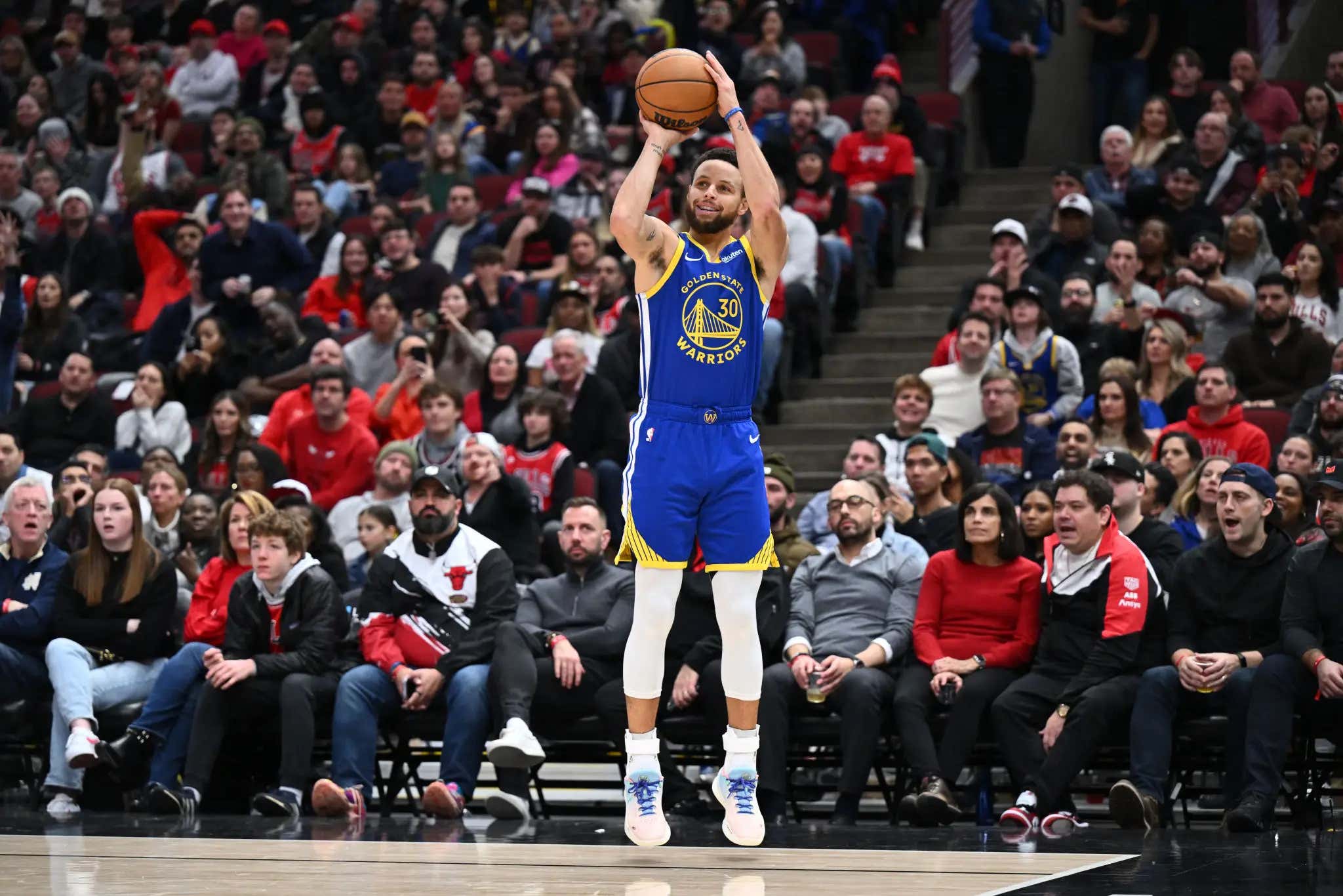 "I Joke That When I’m All Done, My Memoir Should Be Called ‘The Whole Time I Couldn’t See'" - Steph Curry Became The Greatest Shooter Of All Time All While Suffering From A Deteriorating Eye Condition
