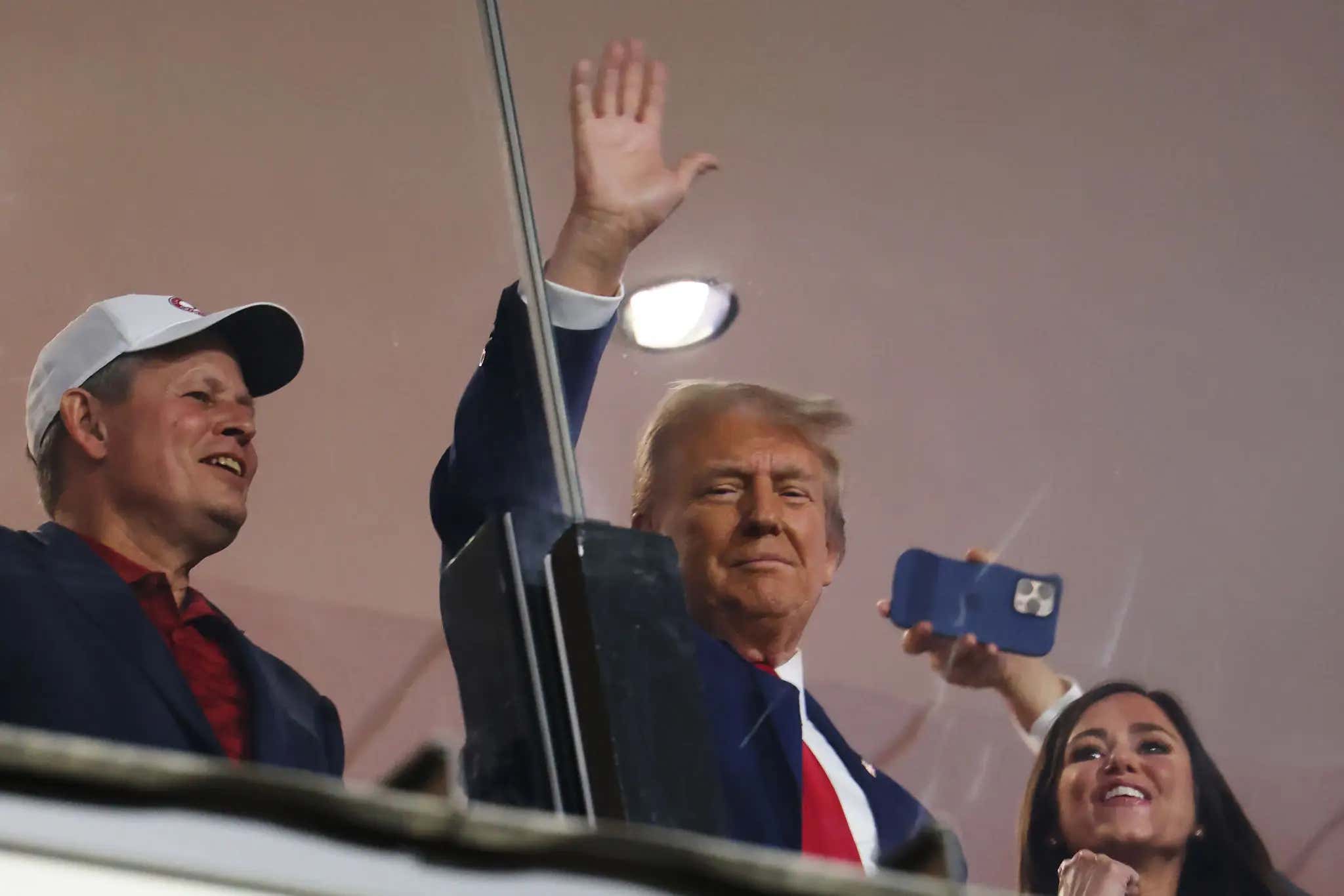Steve Sarkisian Says President Trump Attending the Tennessee-Texas Game Could Mean Team Communications Get Cut Off at Any Time