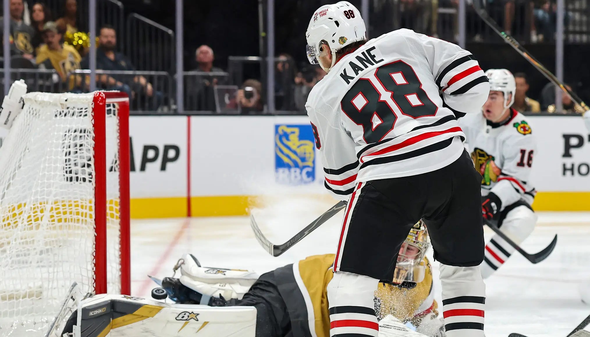 "It's SHOWTIME MOTHERFUCKERS"--Patrick Kane Mic'd Up For His First Goal Of The Season