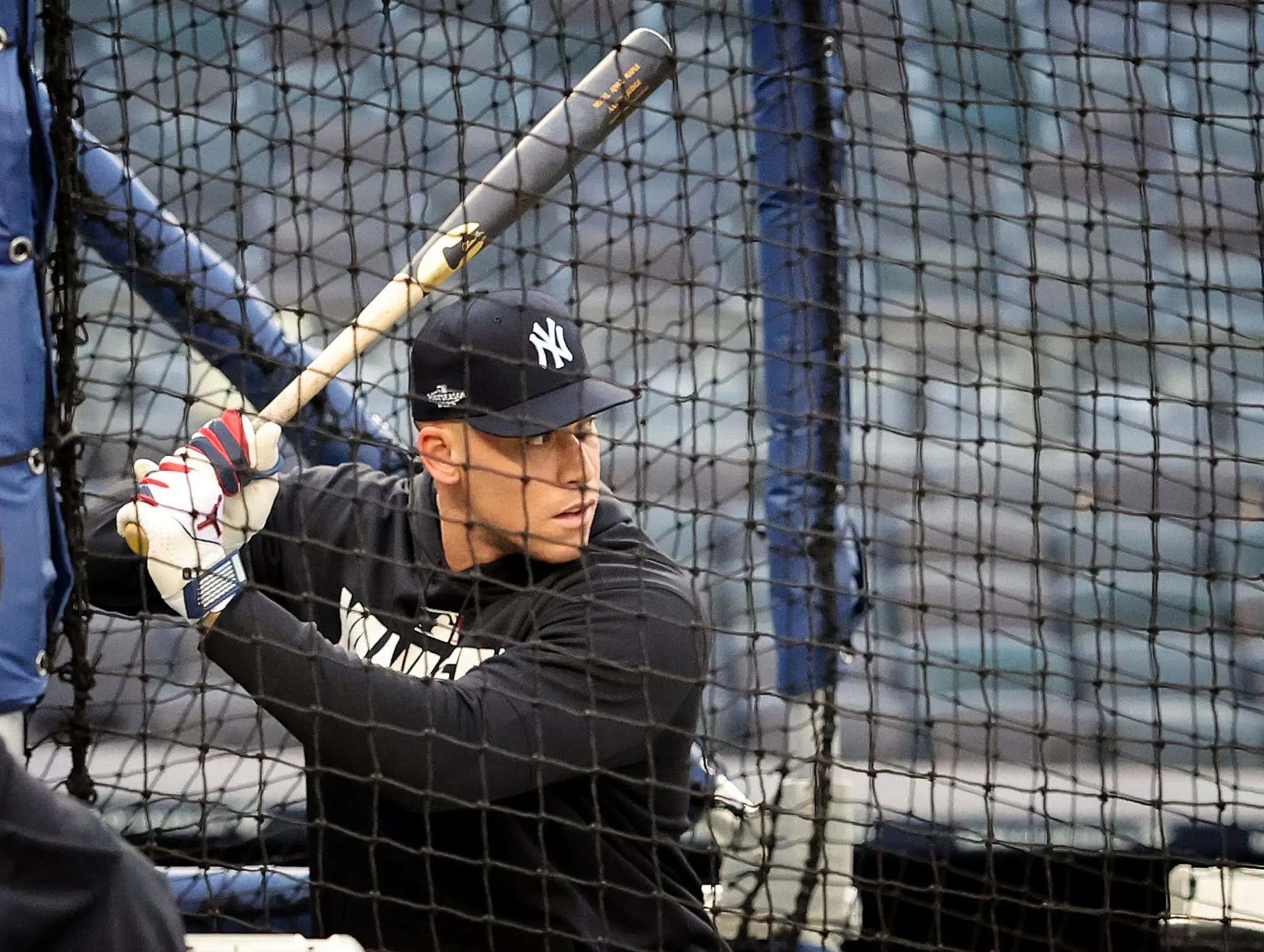 It’s Tough, But It’s The Right Move To Leave Aaron Judge Off The ALDS Roster As He Continues To Deal With a Calf Strain
