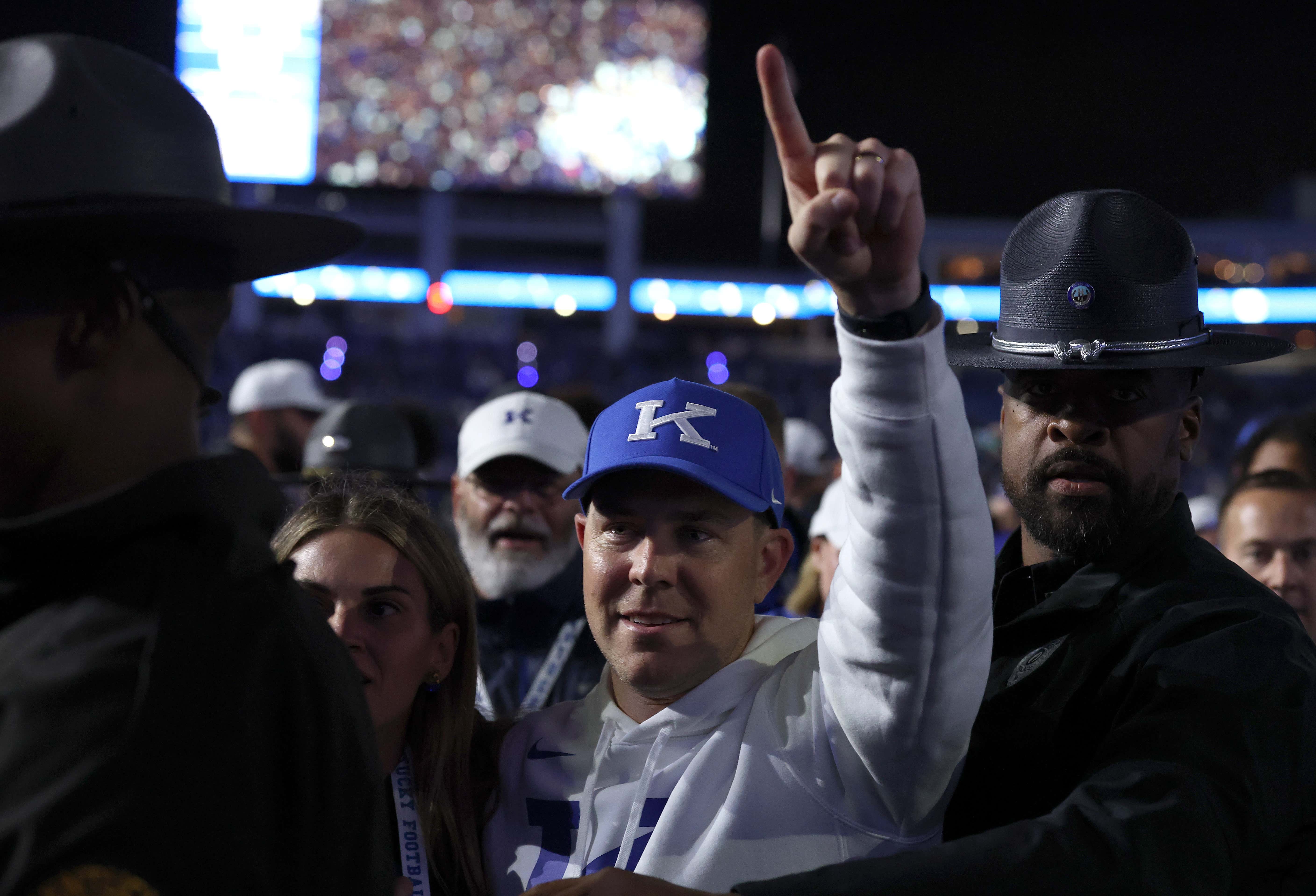 'Fuck Everyone But Us' - Will Stein's Message To Kentucky After Seeing Idiots Drop Us Out Of The Top-25, Everyone Pick LSU To Win