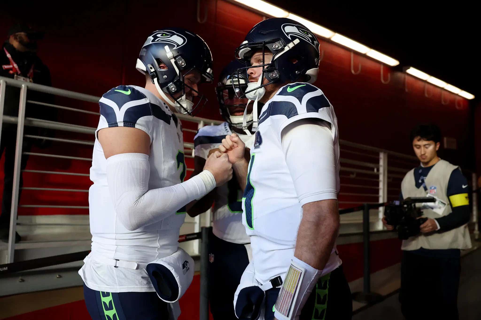 Sam Darnold Has Been So Bad This Year That Richard Sherman Is Refusing To Hug Him And Now People Are Actually Debating If Drew Lock Should Start