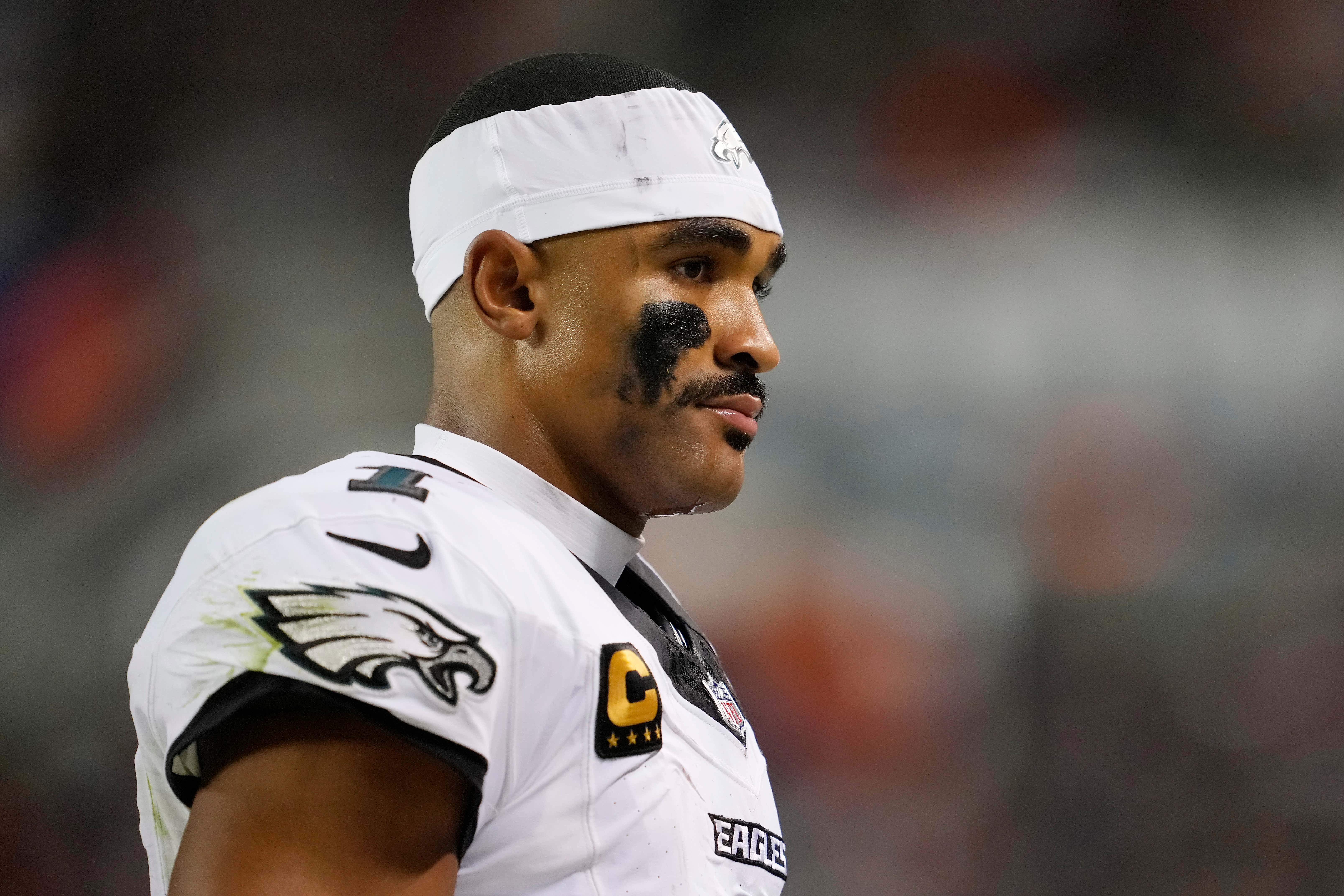 Jalen Hurts Is OUT For The Season With Blood Clots In His Lungs, Thanks To The Total Incompetence From The Eagles Organization