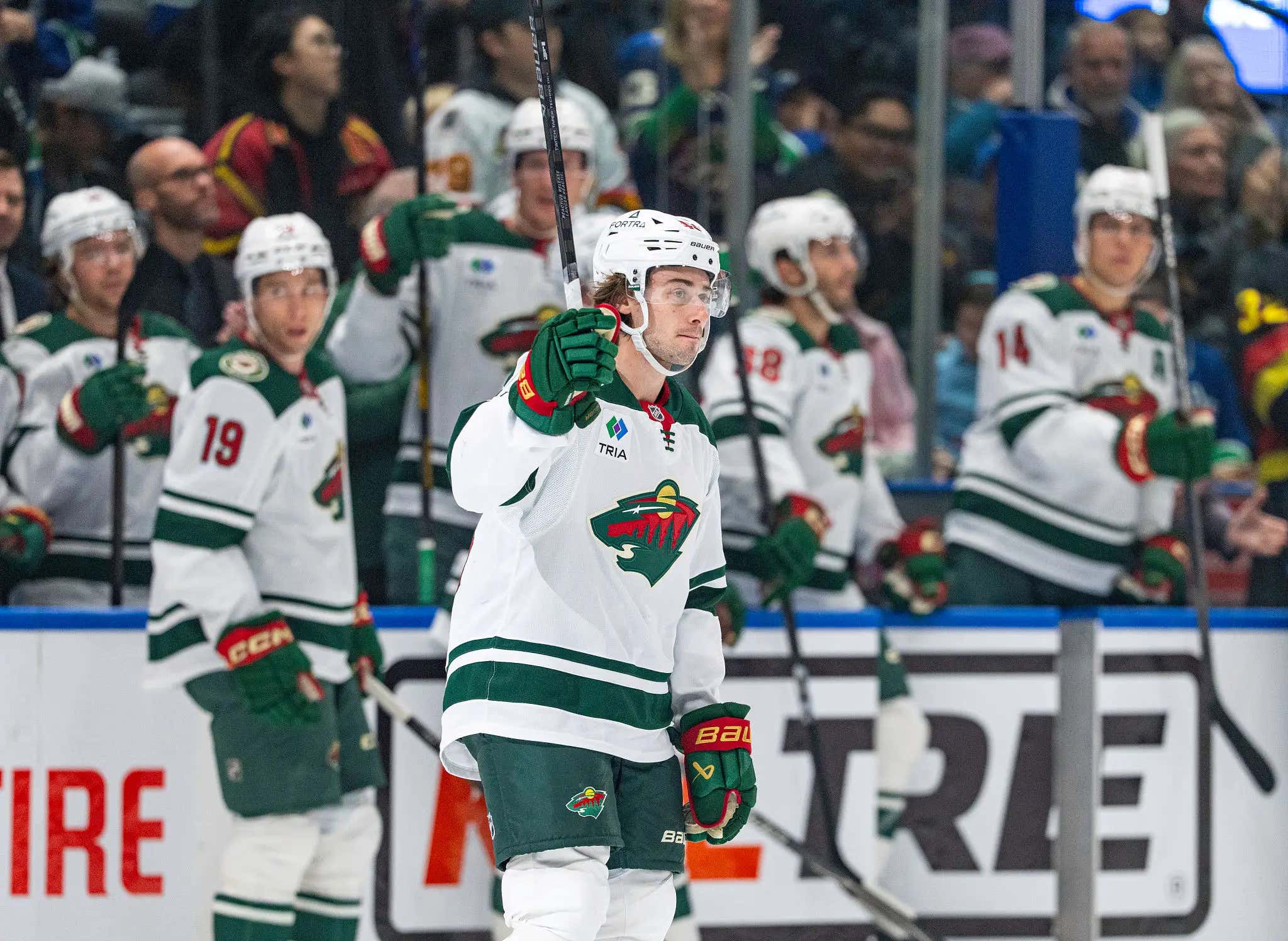 "He's Not Signing" -- Canadian Hockey Fans Are On A Heater Right Now Terrorizing Americans, This Time Turn Their Sights On Quinn Hughes