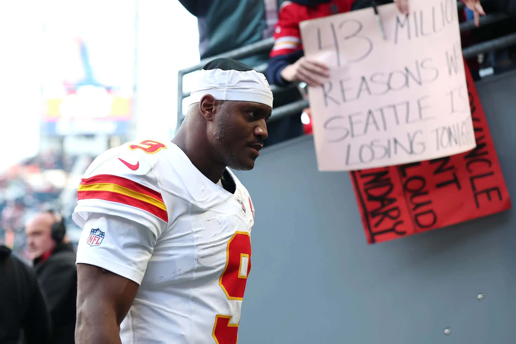 'We Lost. I Saw Them Celebrating And Shit' - It's So Dumb That Kenneth Walker Had To Explain Why He Didn't Shake Hands With The Seahawks