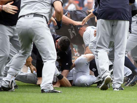 In Honor Of Rough N' Rowdy Tonight, Wake Up With The Tigers And Yankees Having A Nice Little Brawl