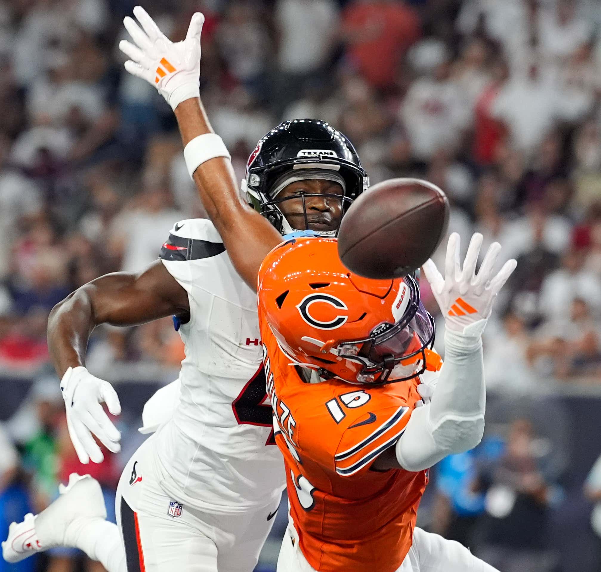 I Am Going To Need Rome Odunze's Dad To Chill On Twitter