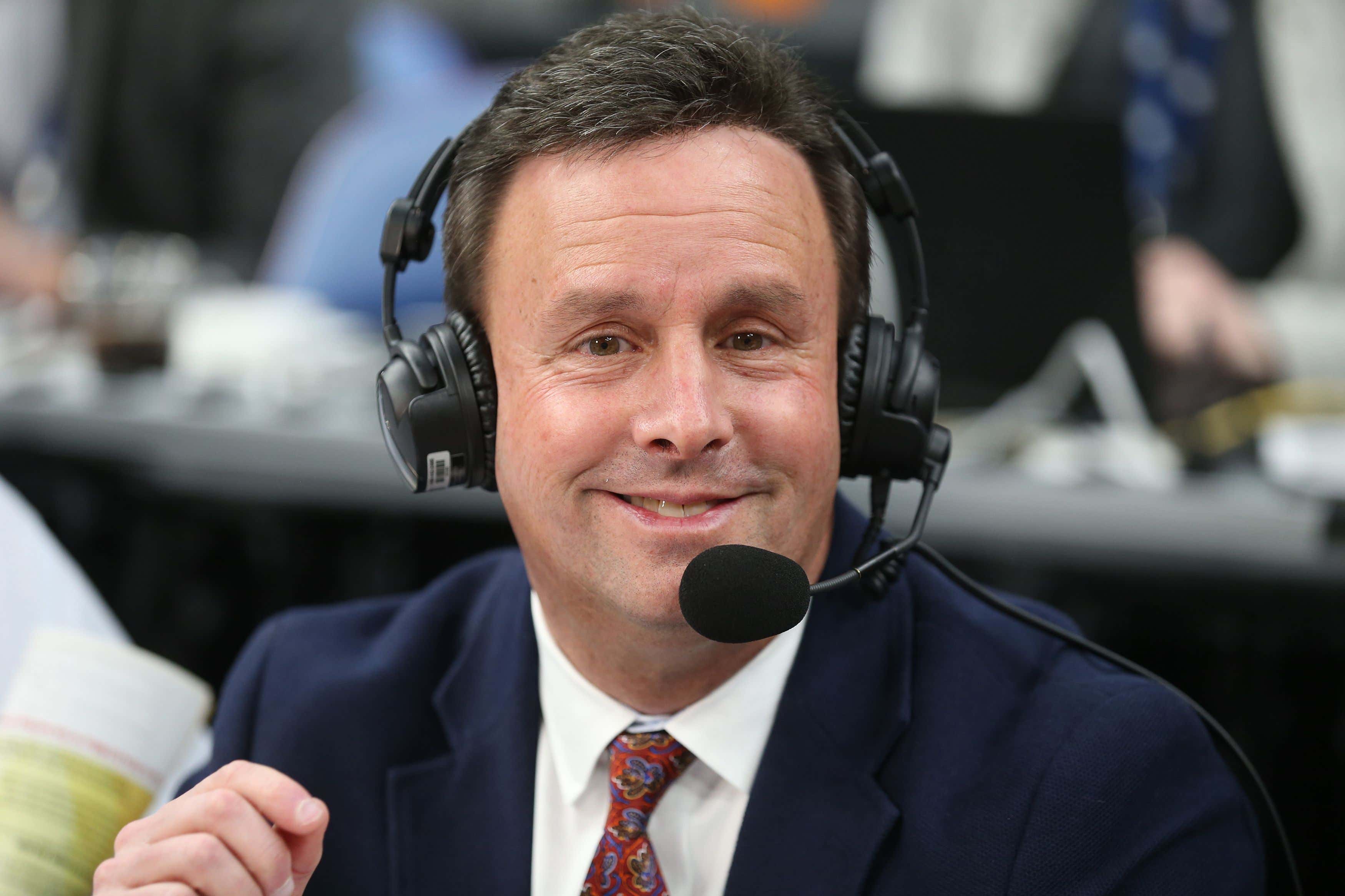 Karl Ravech Is Baffled That SEC Teams Are 82-82 In Conference Play, Apparently Can't Comprehend There's A Winner And Loser Every Game