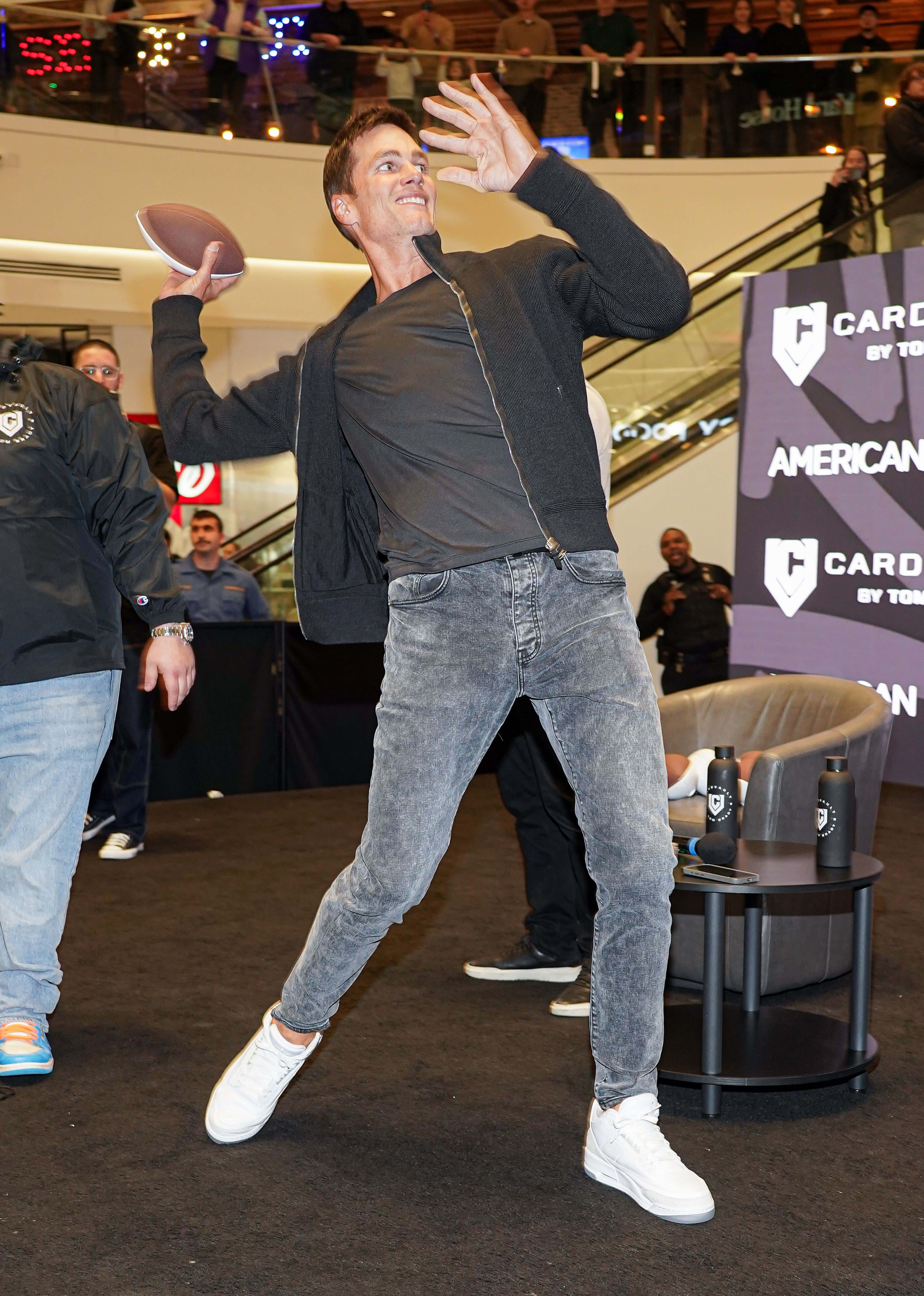 Tom Brady Is Still Out Here Throwing Dimes At The Ripe Age Of 47