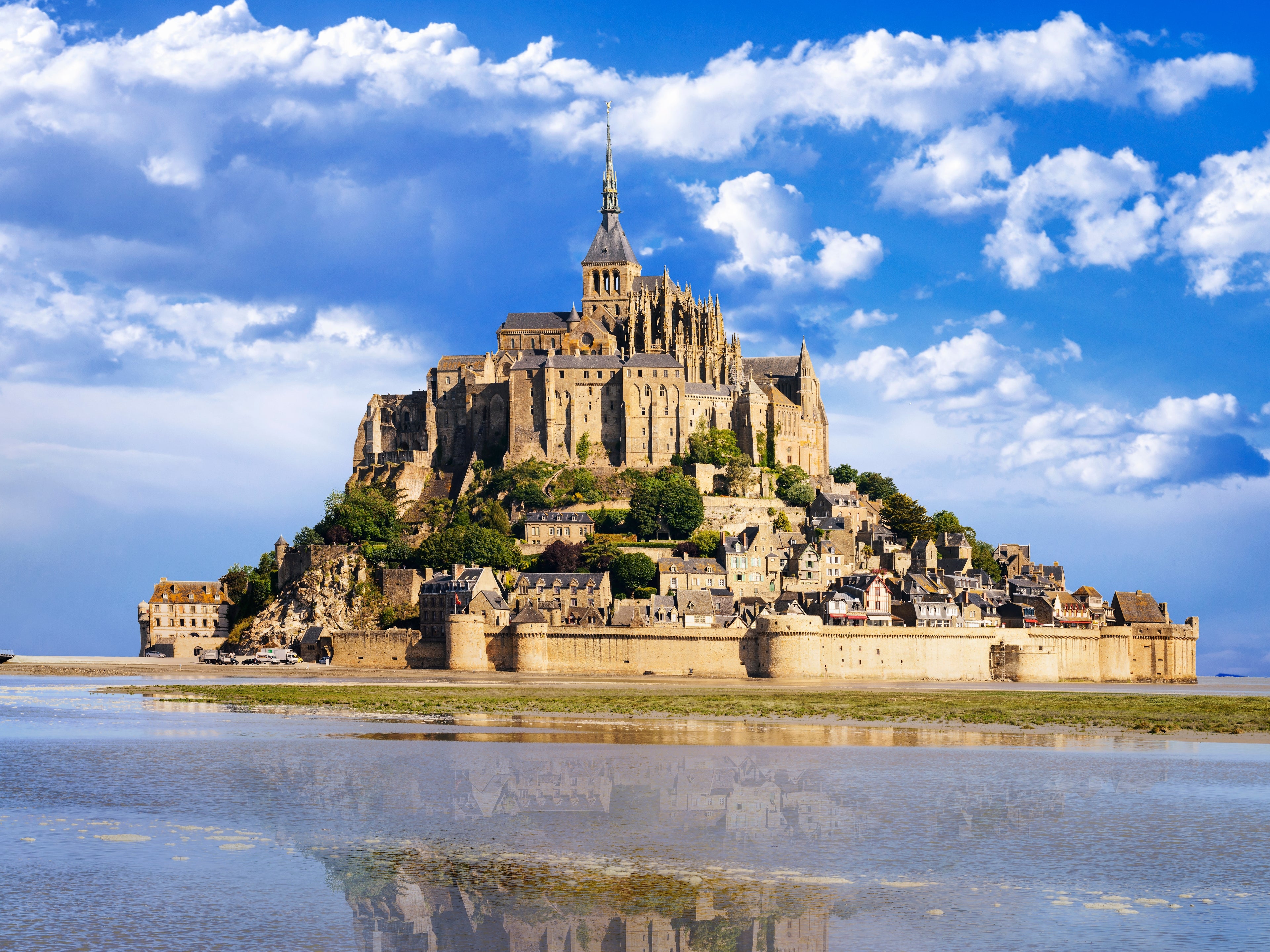 Watch This When You're HIgh - Mont St-Michel (The Famous Castle From House Of The Dragon) And Its Mysterious Construction, Placement, And Mythological Energy Harvesting