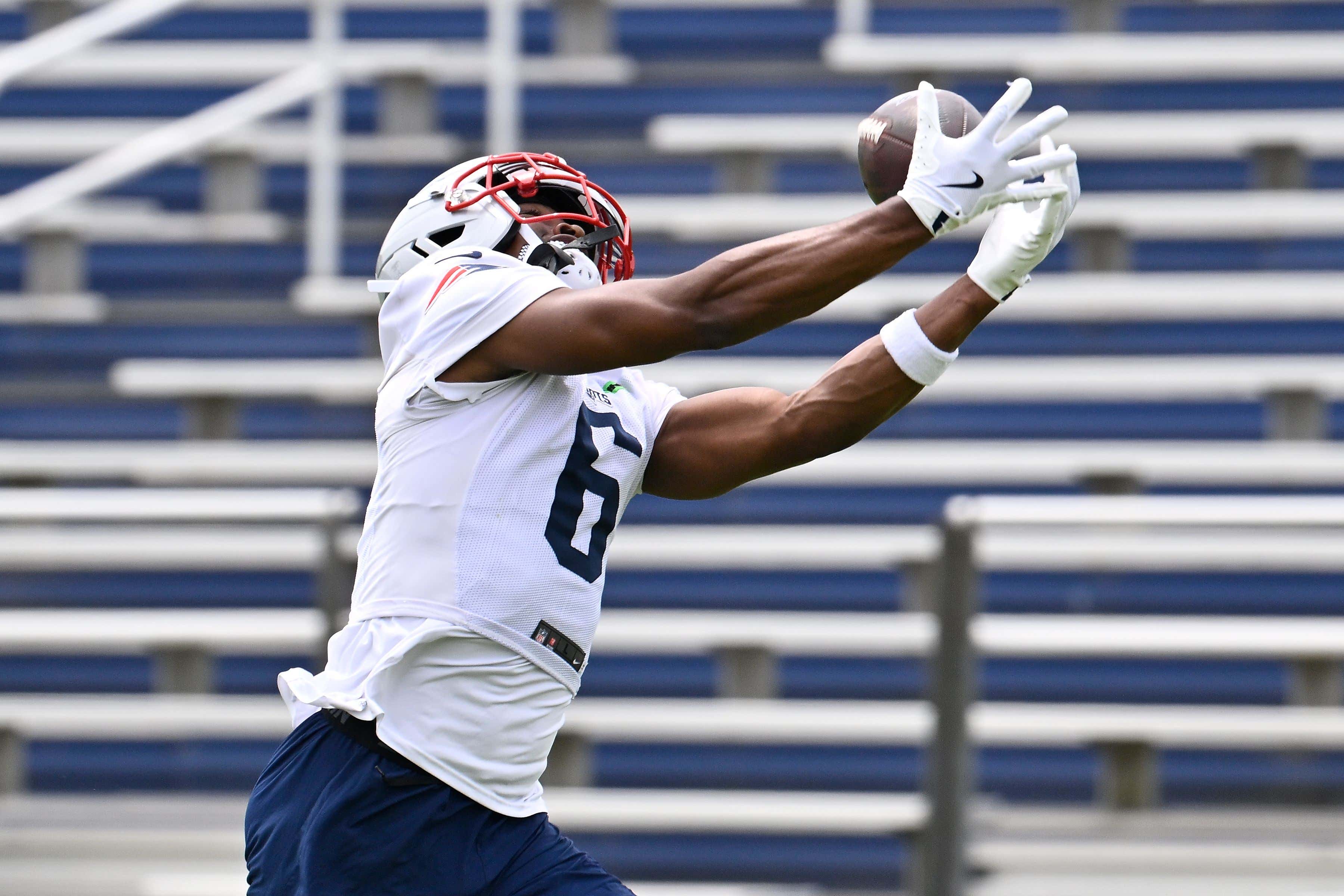 Patriots OTAs Round Up: Mike Vrabel's Defensive is Starting to Take Shape. But So is Javon Baker's Status as Another WR Bust.