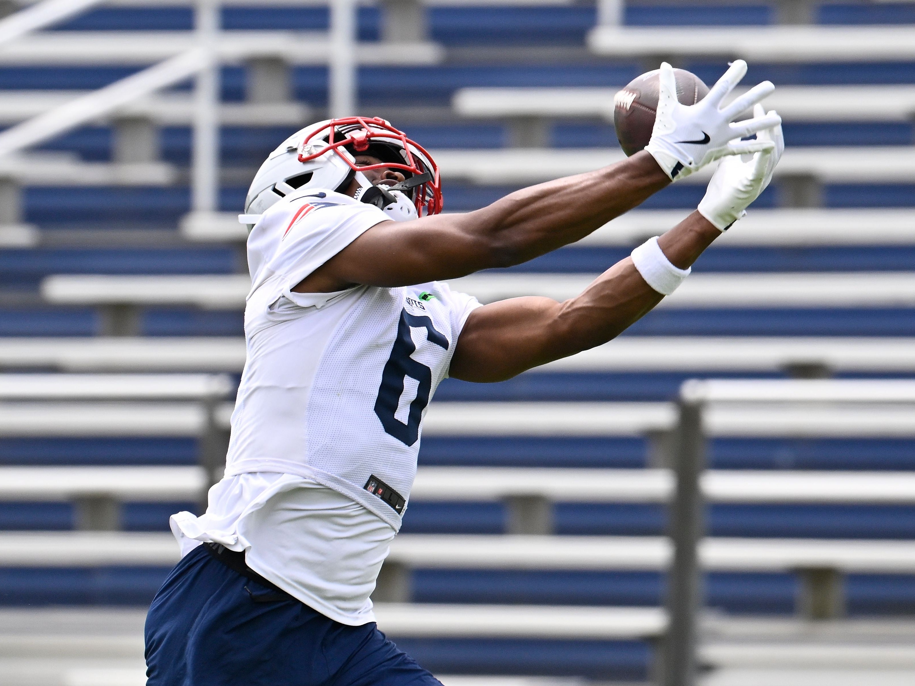 Patriots OTAs Round Up: Mike Vrabel's Defensive is Starting to Take Shape. But So is Javon Baker's Status as Another WR Bust.