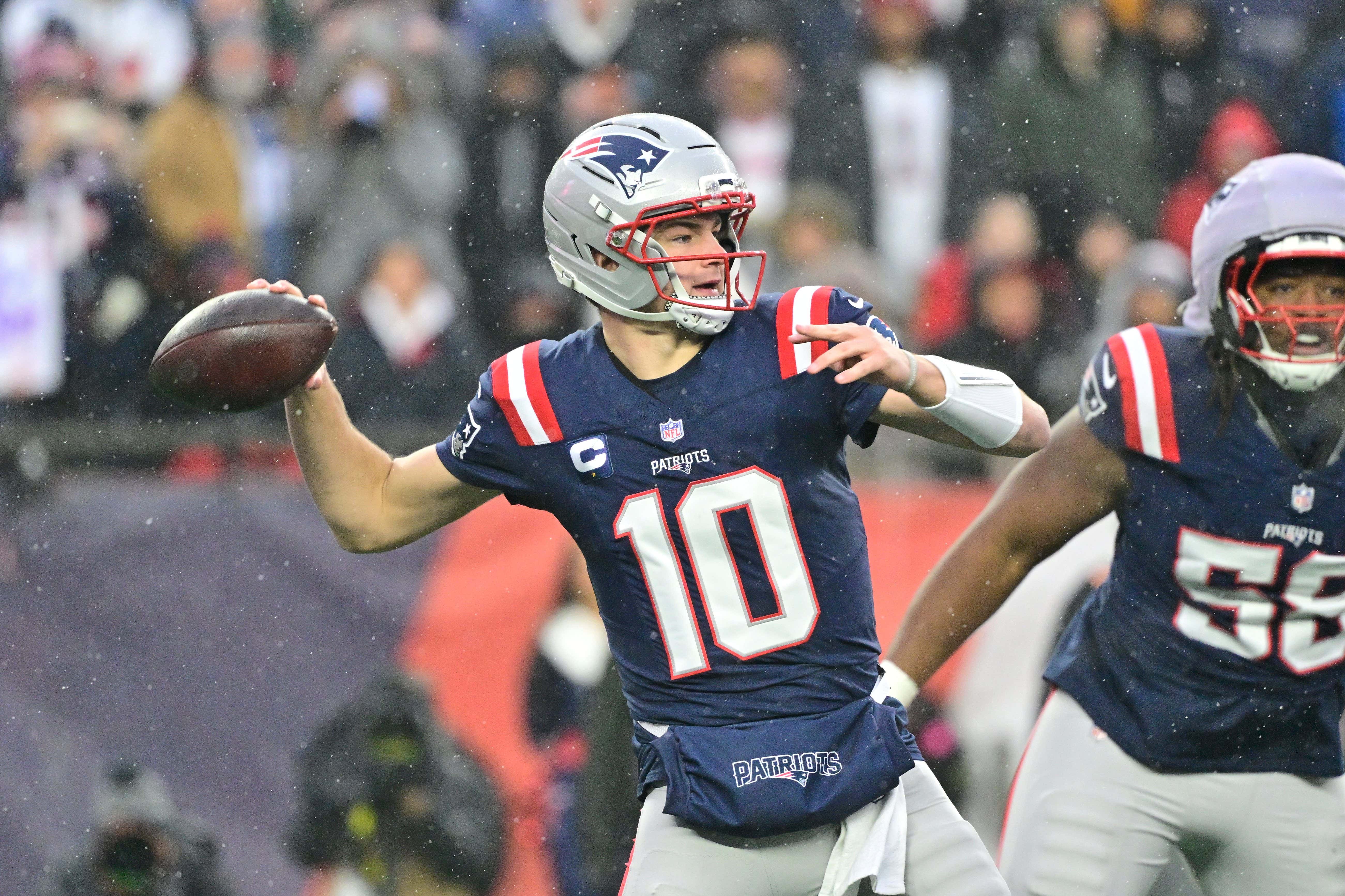 America's Worst Nightmare is BACK: The Patriots are Going to the AFC Championship.
