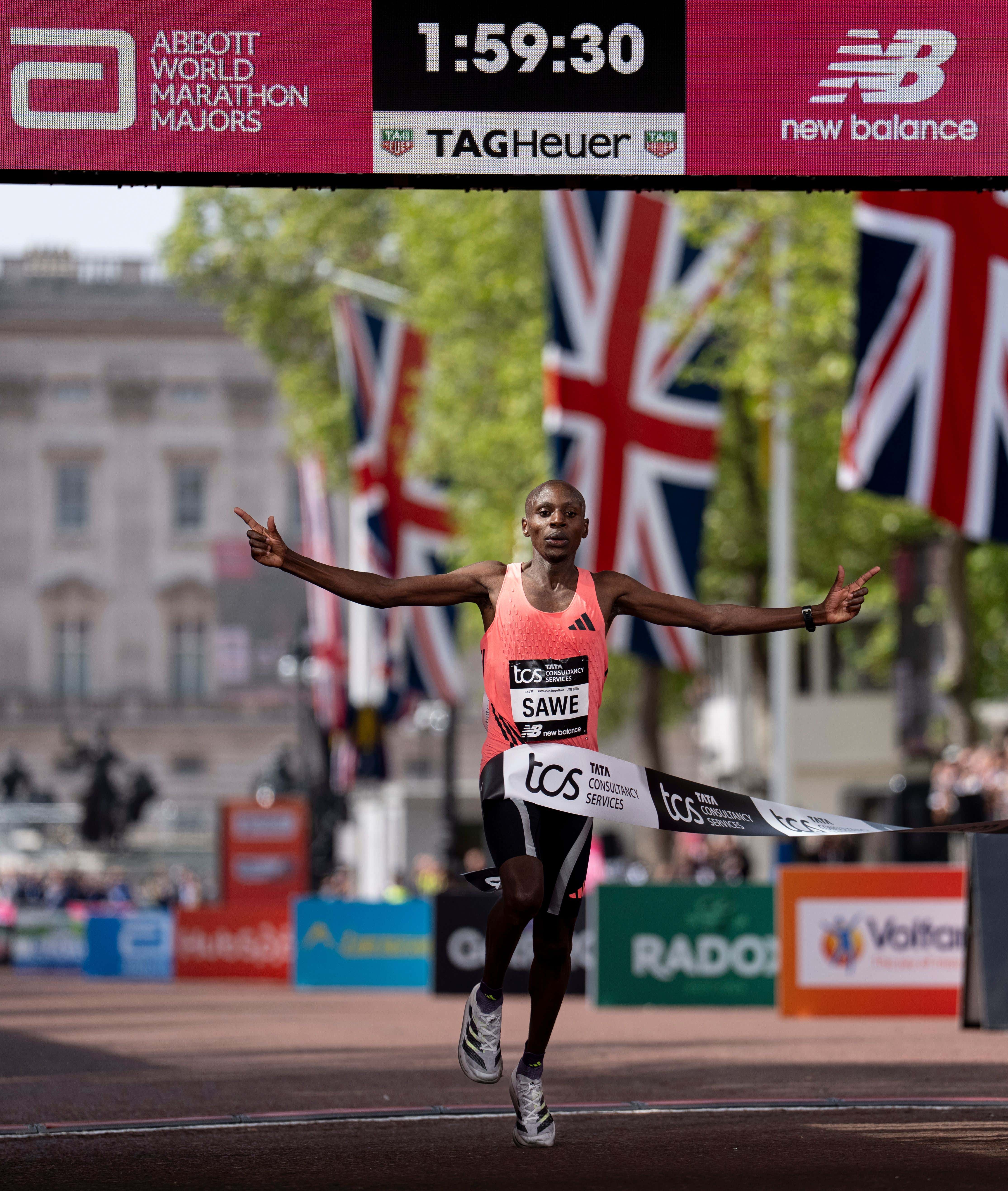 HISTORY – Kenyan Runner Sabastian Sawe Becomes First Man Ever to Finish Marathon in Under 2 Hours