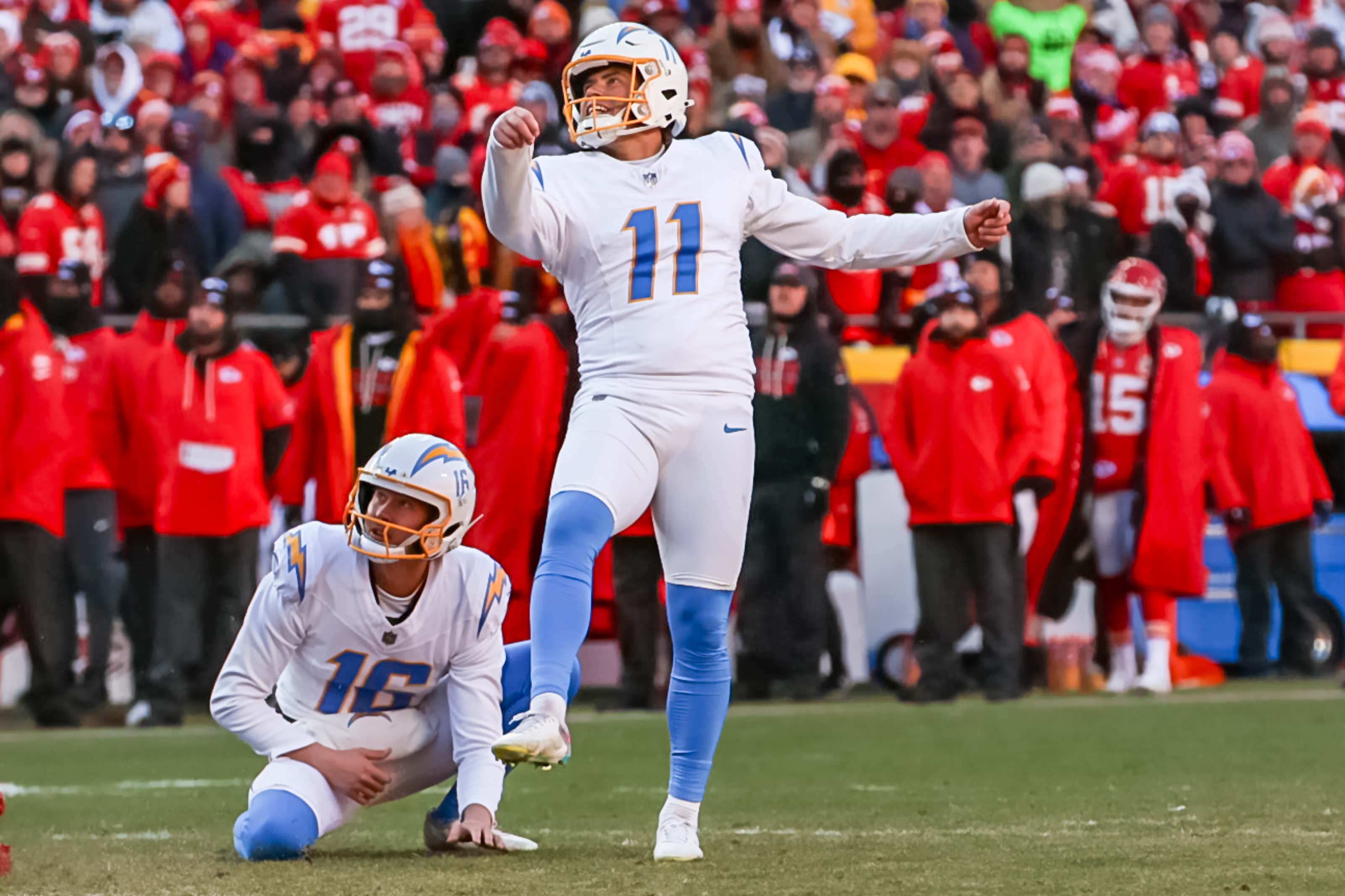Cameron Dicker Detailed a Game Week for an NFL Kicker and It Sounds Like the Best Life in Sports
