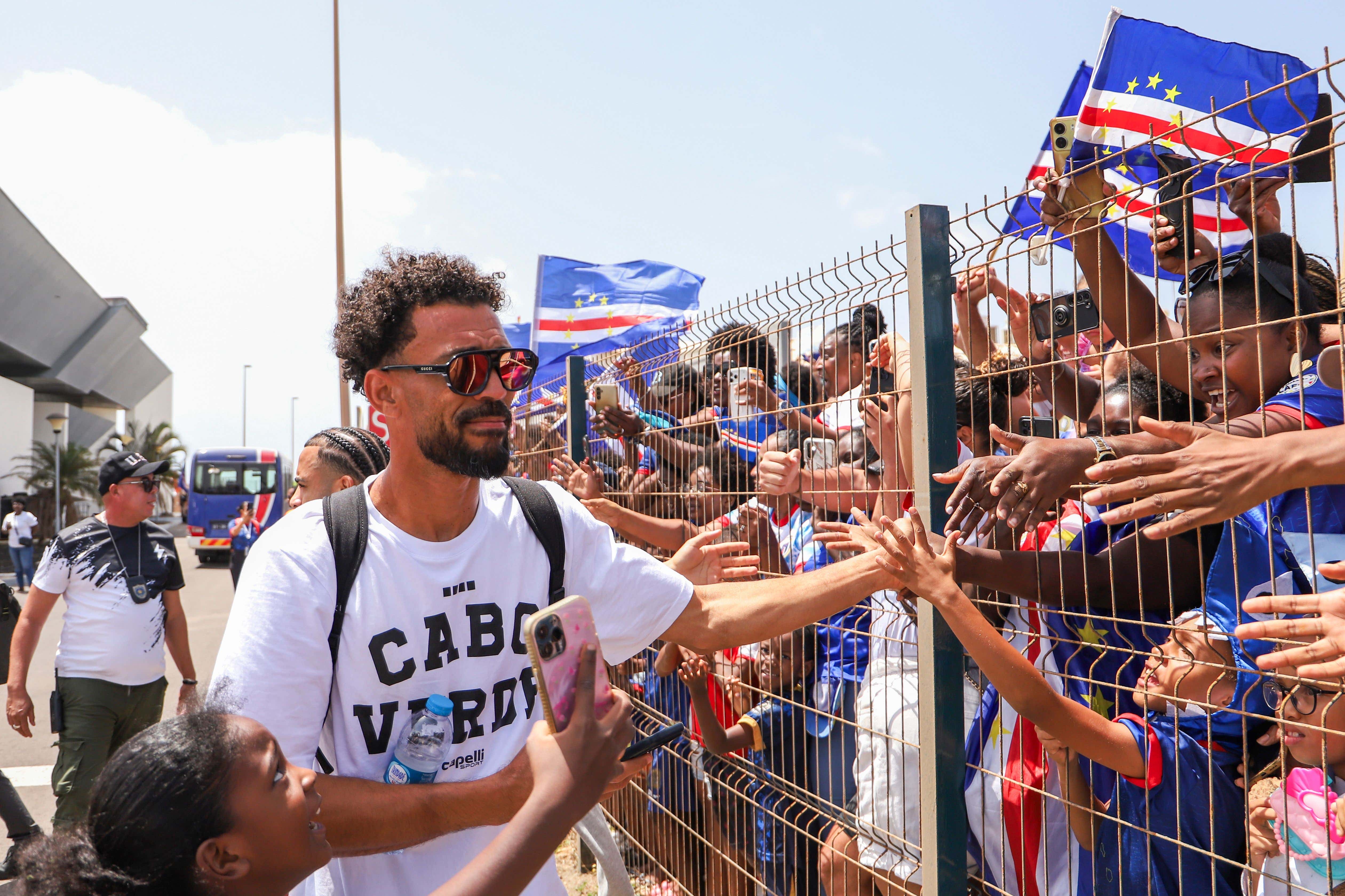 Nobody Has Had a Bigger Come Up in Life Than Vozinha, Cape Verde's 40-Year Old Goalie Who Is Now Up to Over 27M Instagram Followers