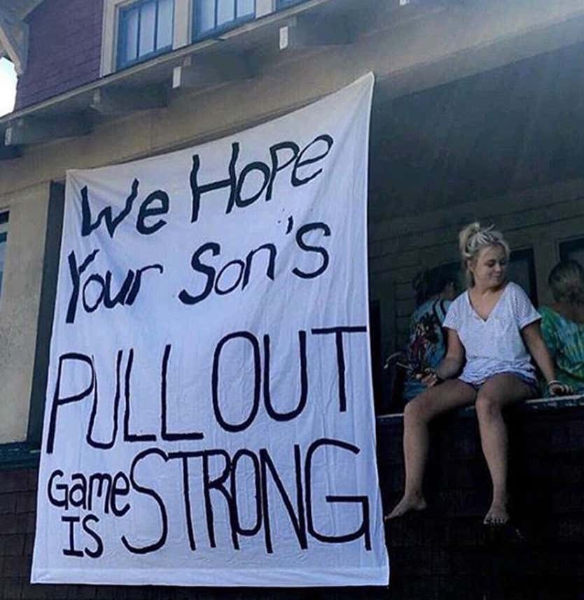 The Signs For Move In Day At West Virginia Are Supremely Aggressive