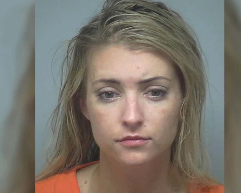 Pretty Girl Told Cops She Can T Be Arrested Because She Is A Very Clean Thoroughbred White Girl Barstool Sports