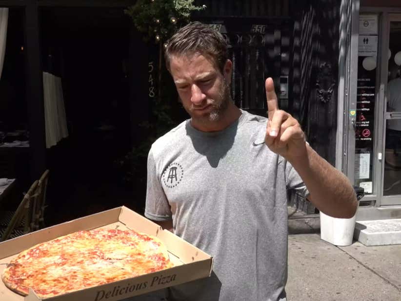 Barstool Pizza Review - Tre Giovani