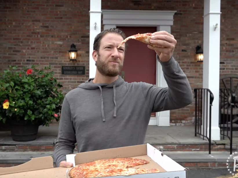 Barstool Pizza Review - Kinchley's Tavern (Ramsey,NJ)