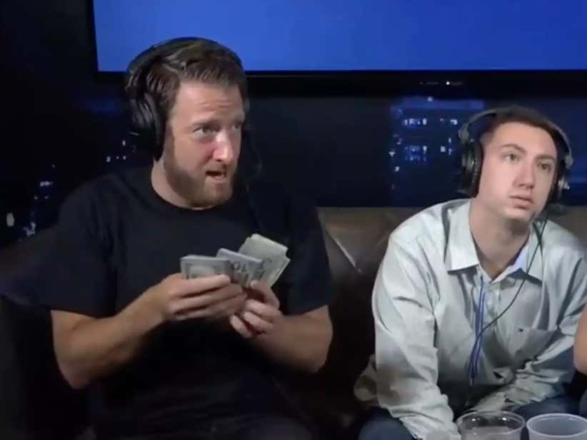 Dave Portnoy Has A Huge Brain and Massive Nuts