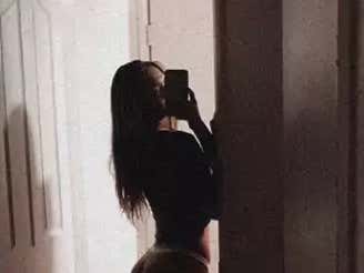 Alexis Ren With The IG Story Behind The Scenes Booty Shot From The Bathroom Heavens!