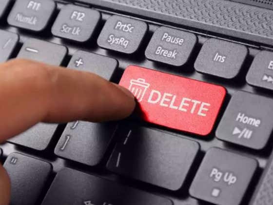 Alex "Delete Button" Bregman Is A Coward