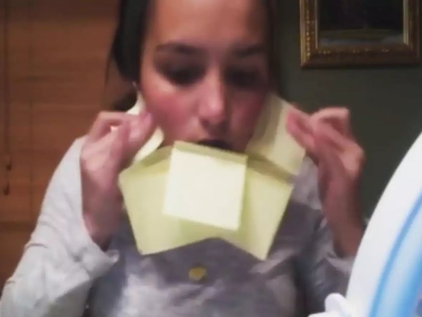 Local Iowa Girl Makes Good And Breaks The Guinness World Record For Most Sticky Notes Stuck On Face In One Minute