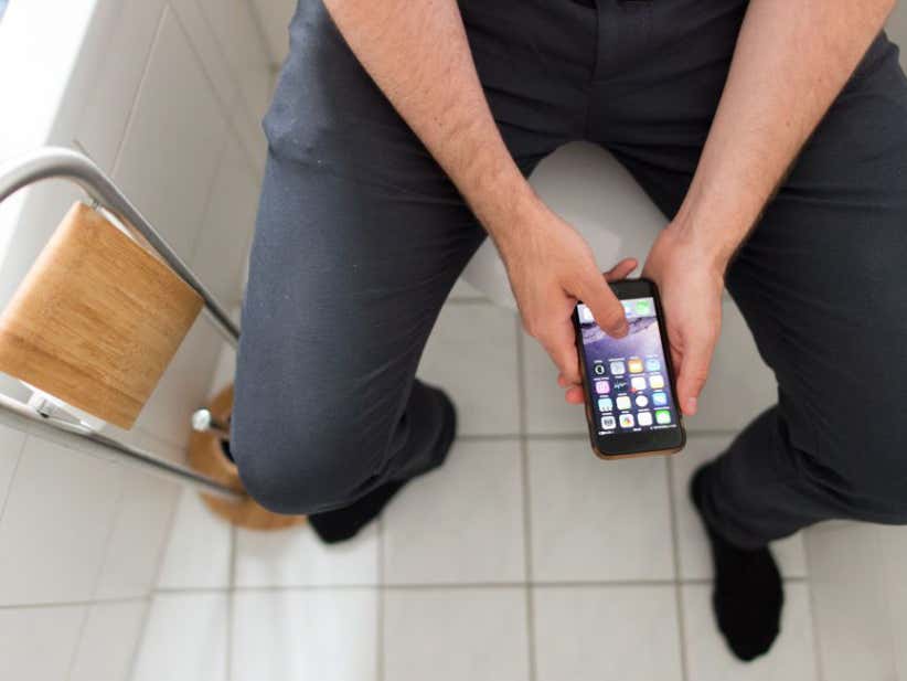 New Study Says Your Cell Phone Is SEVEN Times Dirtier Than Your Toilet Bowl Barstool Sports