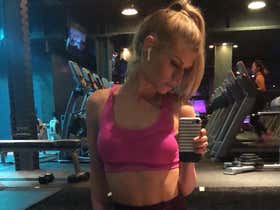 Top 10 Hottest Pictures Of Kayce Smith From Barstool Sports | 🍑 – Pro