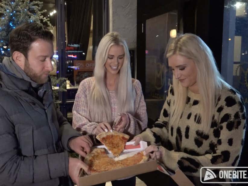 Barstool Pizza Review - Macchina With Special Guests @BlondesWhoEat