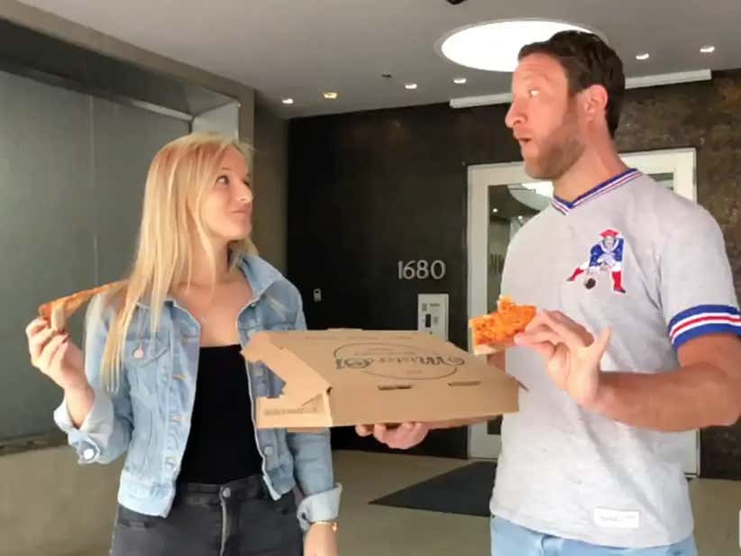 Barstool Pizza Review - Mister O1 (Miami) With Special Guest @TheNaughtyFork