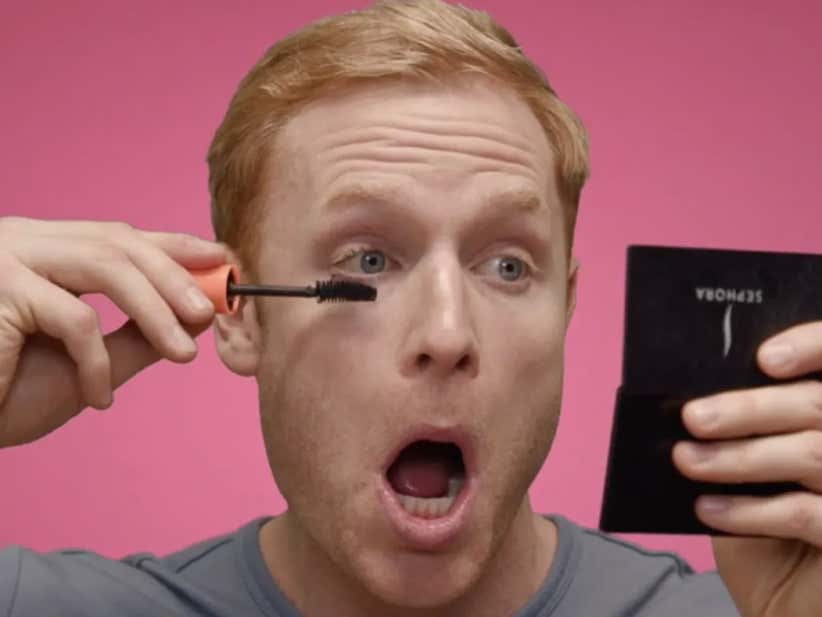 FUCK-ME EYELASHES With Just A Flicka Da Wrist, You Skanks!