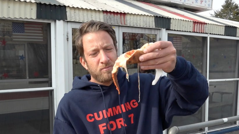 Barstool Pizza Review - Pizza Town USA (Elmwood Park, NJ)