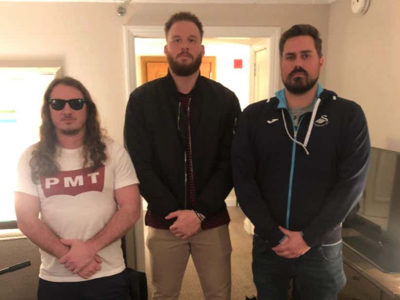 PMT: Blake Griffin, Plus Antonio Brown Ends His Free Agency