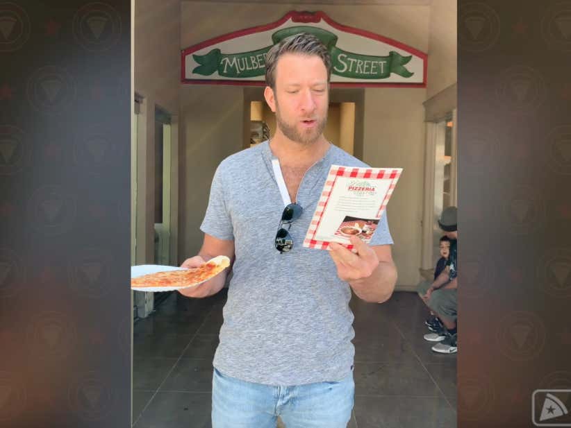 Barstool Pizza Review - Mulberry Street Pizzeria (Beverly Hills)