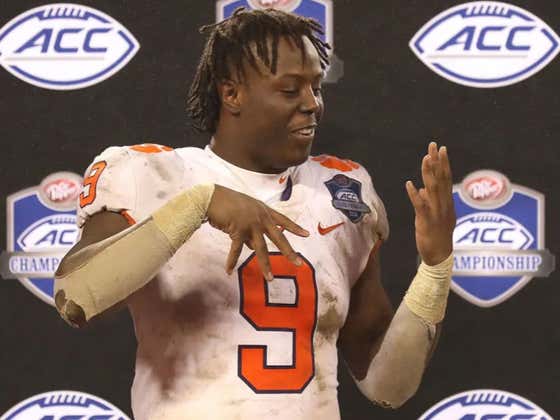 Travis Etienne Gained 8 Pounds After Eating Too Much Popeyes Over Spring Break