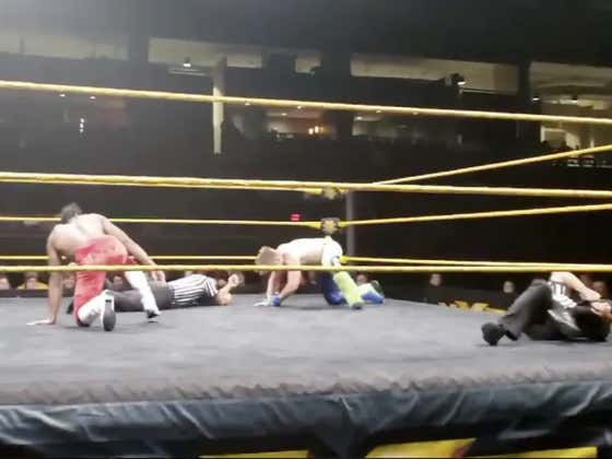 WWE Ref Snaps His Leg In The Middle Of A Match But Still Makes The 3 Count