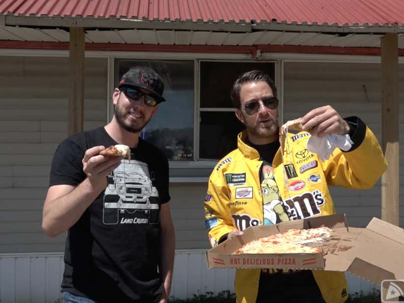 Barstool Pizza Review - 1st Class Pizza To Go (Lincoln, AL) with Special Guest Kyle Busch