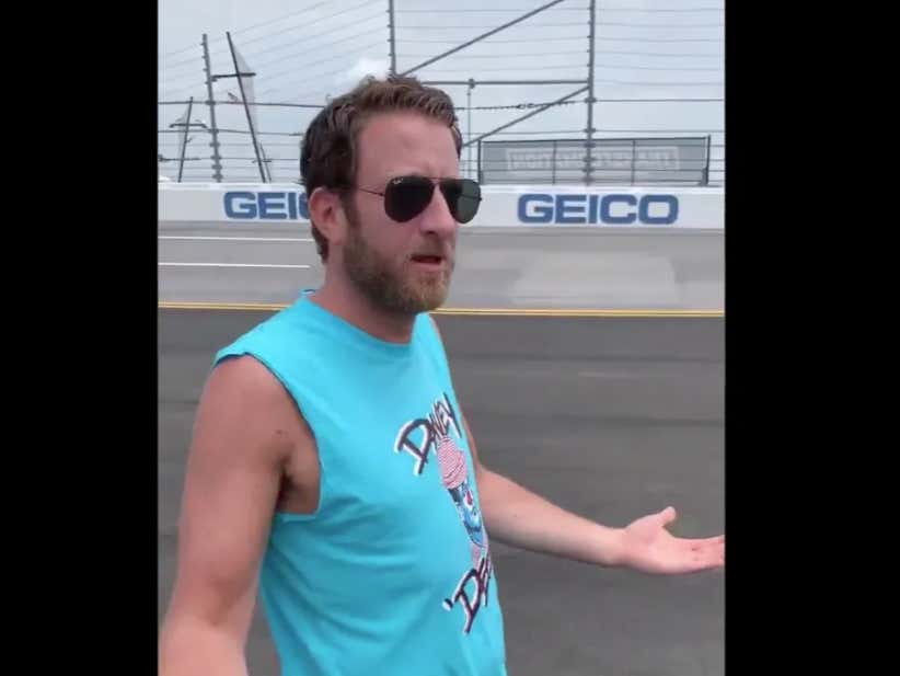 The Thing I Love The Most About NASCAR Is They Know How To Treat Their Fans.  One Big Family.    I Love This Fucking Sport.