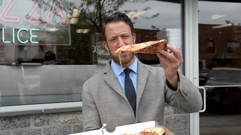 Barstool Pizza Review - Sal's Pizzeria (Mamaroneck,NY) Bonus Gelato Review