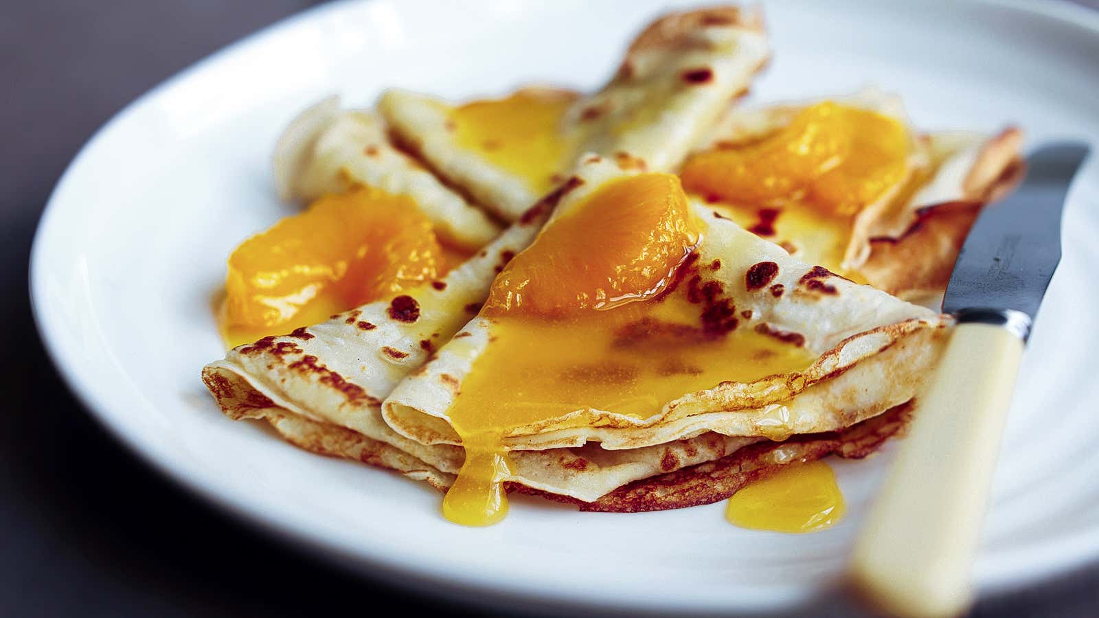 crepes_with_orange_97791_16x9