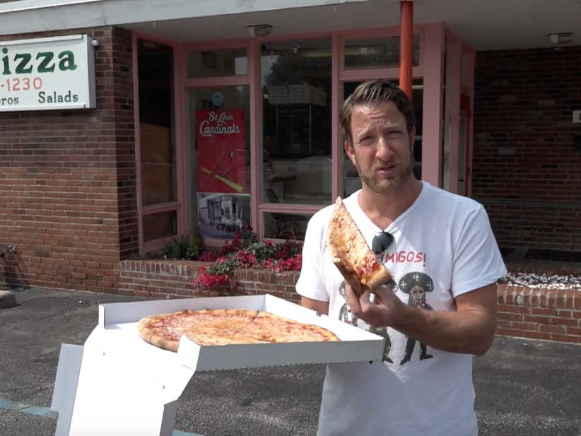 Barstool Pizza Review - La Pizza (St. Louis)