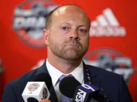 It Would Appear That NOBODY Has Any Idea What The Blackhawks Are Doing In Free Agency, Now Rumored To Be Meeting With Panarin