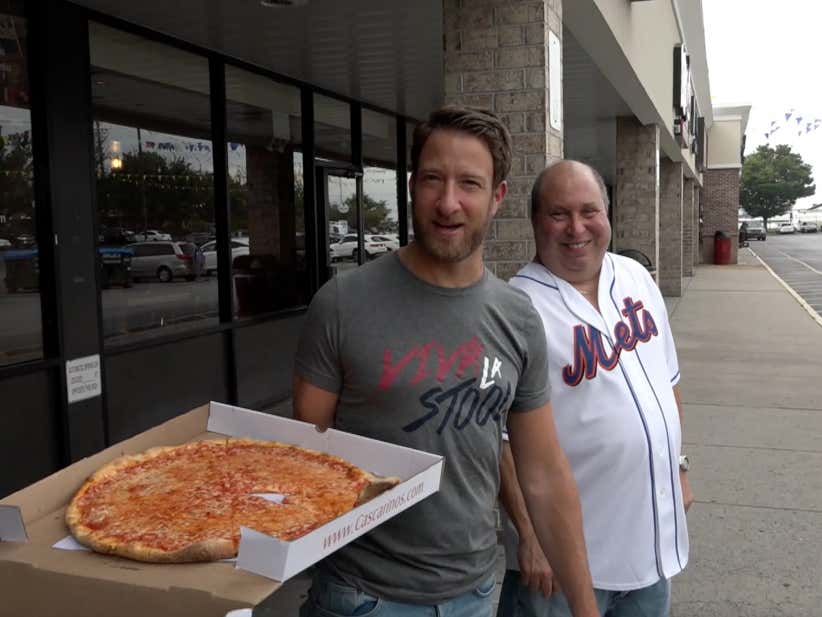 Barstool Pizza Review - Cascarino's (Whitestone, NY)