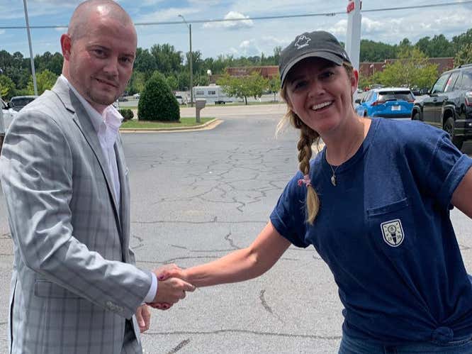 New, Used, Or Bruised: Kate Buys A Car From Rough 'N Rowdy's 'Dr. Long John'