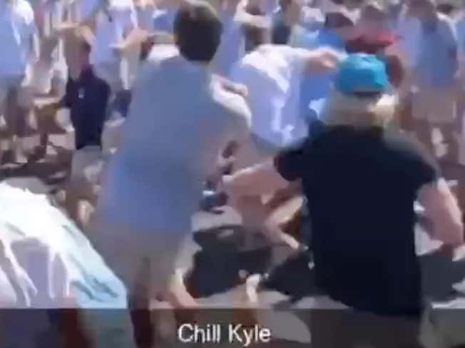 VIDEO: Massive Tailgate Brawl Between North Carolina - South Carolina Bros