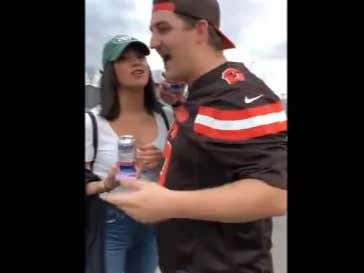 I Can't Get Enough Of Youngstown Bob Stealing Some Bro's Girlfriend At the Jets Game