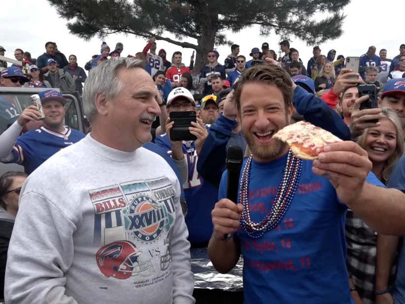 Barstool Pizza Review - Bills Mafia Pizza Pete (Buffalo)